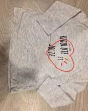 Pull gris