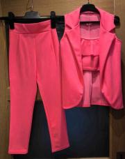 Ensemble veste/top/pantalon - taille 8 ans