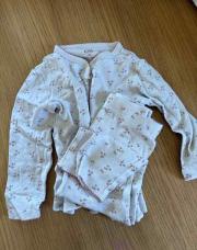 Pijama fleur C&A 98 cm
