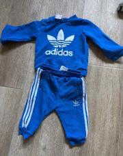 Ensemble Adidas bleu 6/9mois 