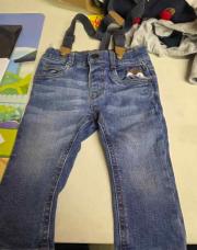 Pantalon a bretelles 