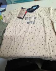 T shirt enjoyvthis moment