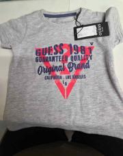 T shirt guess neuf 