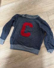 Pull bleu et rouge 4 ans 