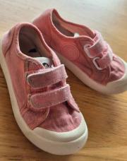 N. Baskets rose/paillettes Pataugas P.25