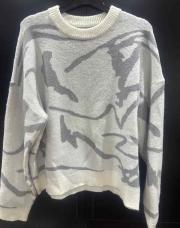 Pull en laine gris taille L 