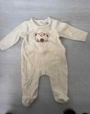 Combi pyjama orchestra taille 67 