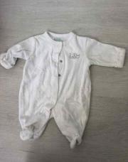 Combi pyjama blanche taille 0mois