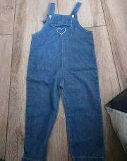 Salopette 2/3 ans nouvelle 