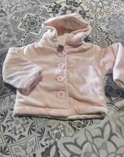 Gillet fleur rose 56cm