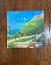 Livre le volcan de la soufrière 