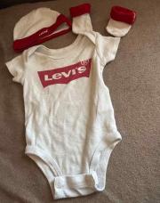 Body bonnet et chaussettes Lévis 0-6 mois 