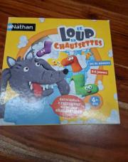 Le loup en chaussettes 