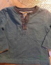 Pull vert et gris 