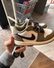 36/ Jordan retro Low 23,5