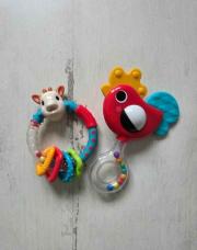 Lot de 2 hochets coq/girafe