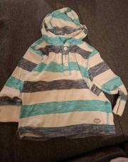 t shirt capuche ligné vert 24 mois