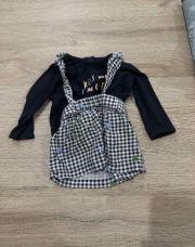 Robe à carreaux avec pull 
