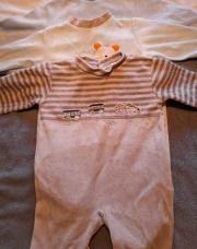 Lot 4 pyjamas 6m