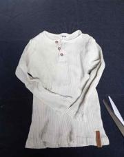 Tshirt beige boutons 98.104