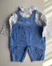 Salopette et chemise bleu 9 mois