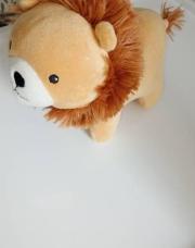 Peluche bébé lion
