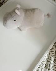 Peluche bébé rhinocéros