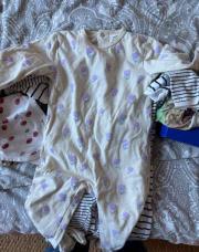 Lot 3 pyjamas 