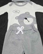 Pantalon + body + bonnet 3m