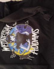 Tee-shirt manches longues mercredi adams
