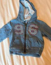 Gilet à capuche Newness 18 mois